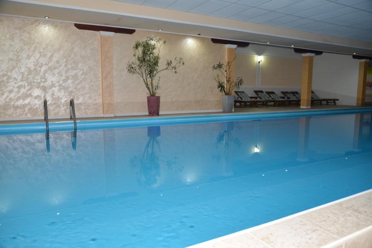 Hotel Aquastar Danube Kladovo Buitenkant foto